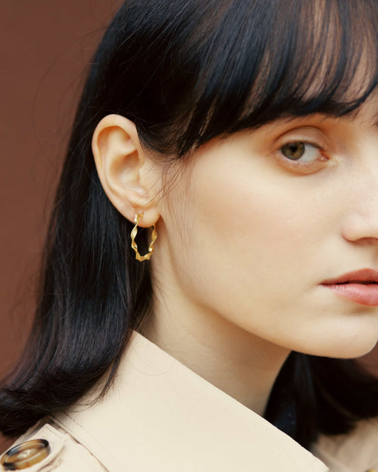 Twisted Line Creolen theaceline.com