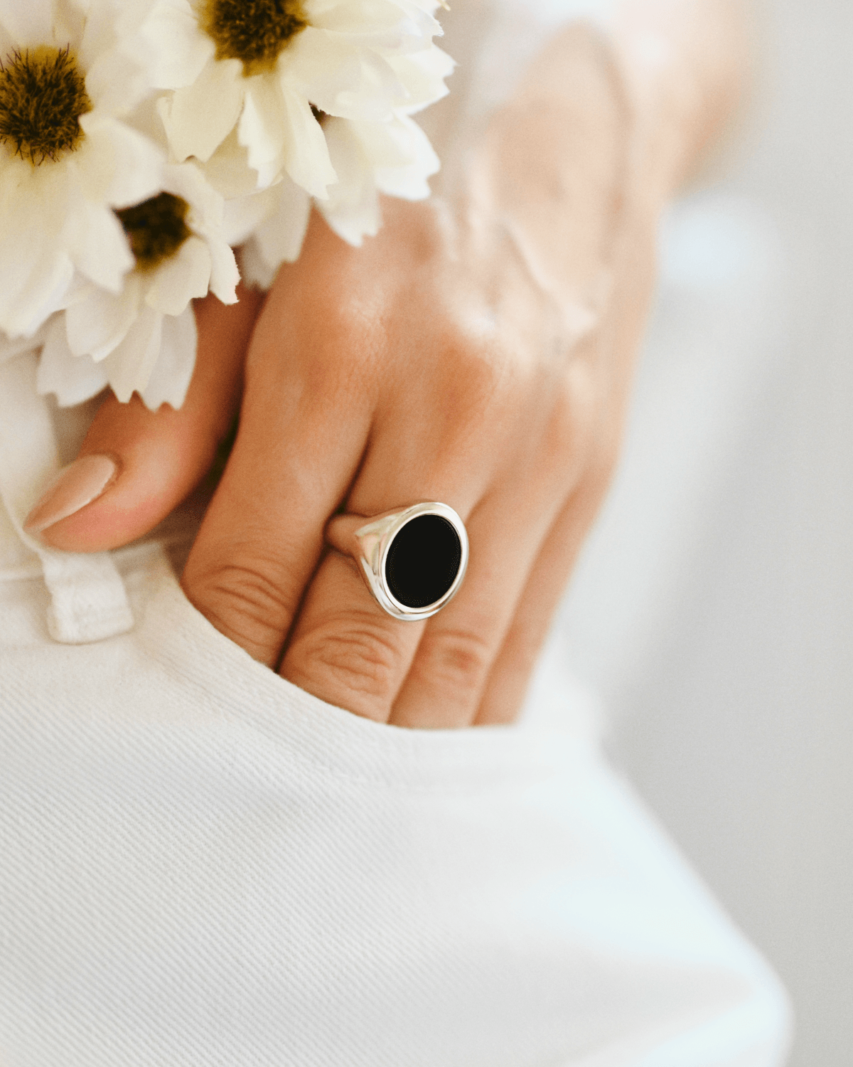 Amara Siegelring Rhodium ACELINE