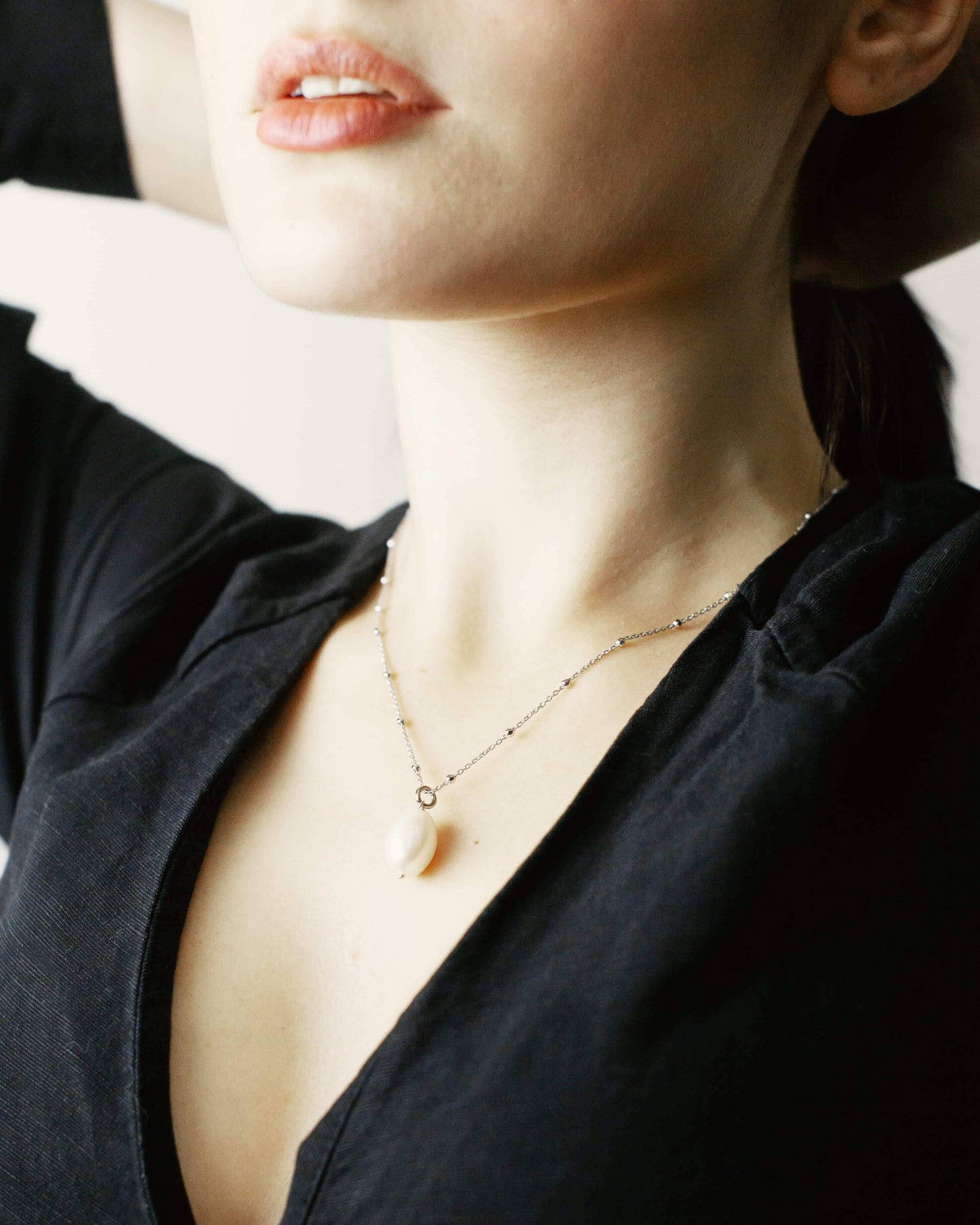 Raindrop Perle Halskette Rhodium theaceline.com